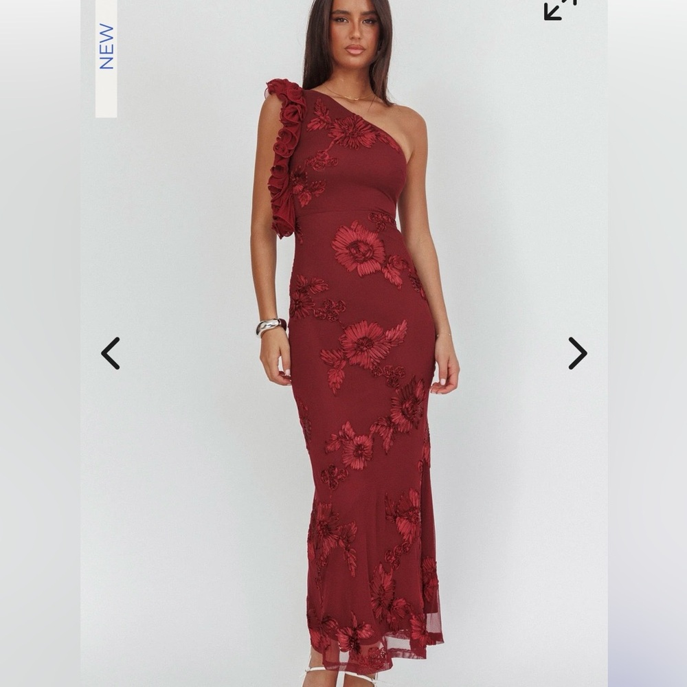 ♥️Elegant Burgundy Floral Dress♥️ - Picture 2 of 8